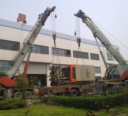 起重吊裝作業(yè)時(shí)現(xiàn)場(chǎng)布置該如何正確進(jìn)行? 起重吊裝作業(yè)時(shí)現(xiàn)場(chǎng)布置該如何正確進(jìn)行?