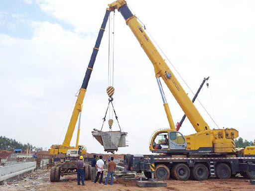 起重設備在進行搬運規劃時需要考慮哪些地方？