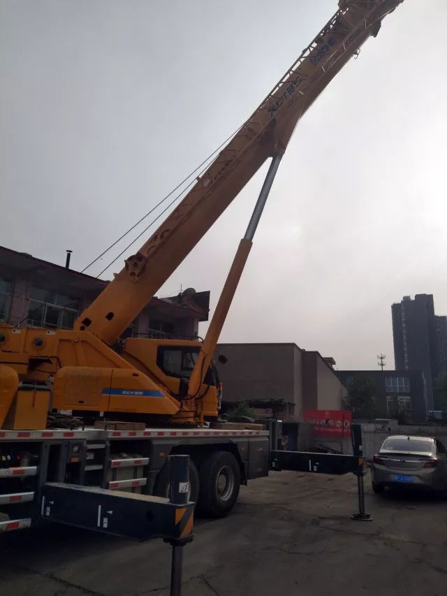 設(shè)備搬運吊裝常用的起重機該如何省油